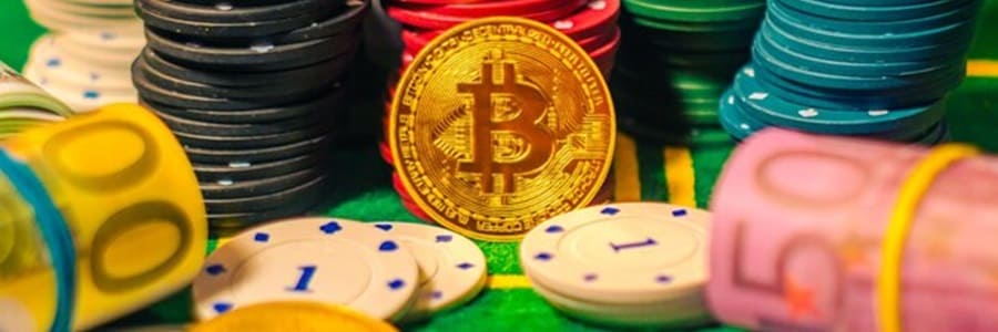 Qual site de poker que aceita criptomoedas devo escolher?