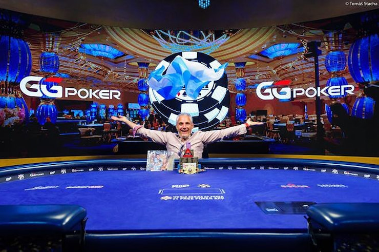 2020 WSOP Main Event winner Damian Salas