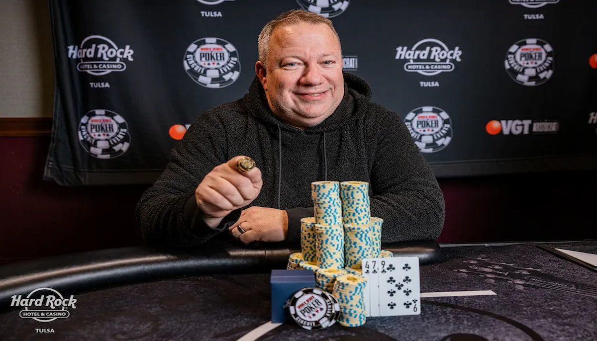 Daniel Lowery Wins 18th WSOP Circuit Ring